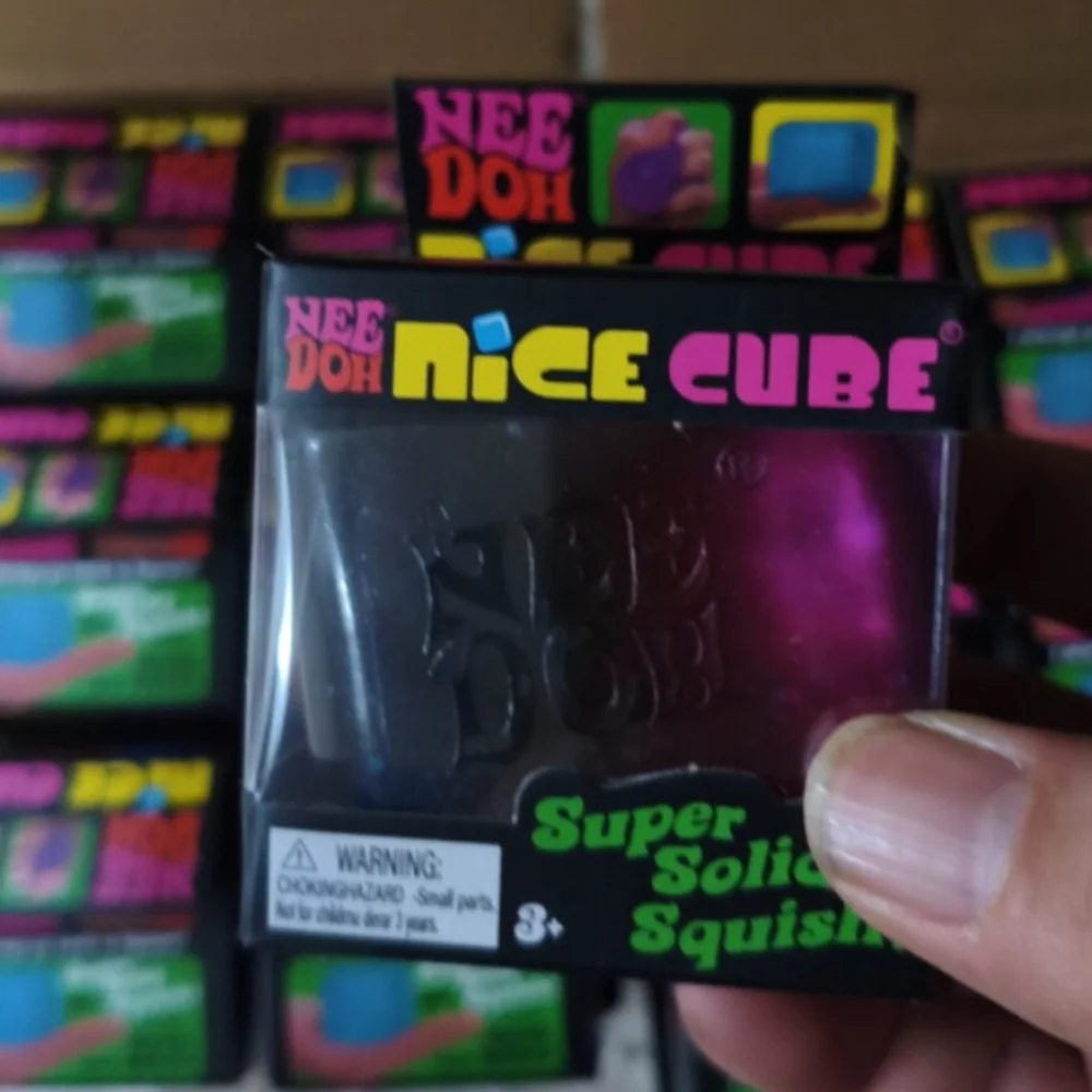 NEEDOH Cube Arc-en-ciel, jouet - Fidget Cube Original avis et prix